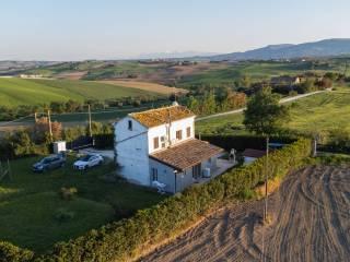 Casa colonica Località Saltregna, Cingoli — foto 15 di 38