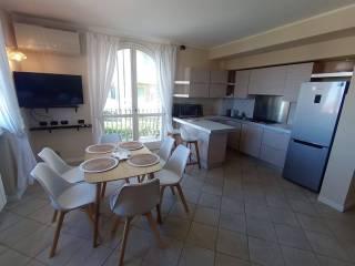Appartamento via Ugo Foscolo 12, Pietrasanta — foto 27 di 42