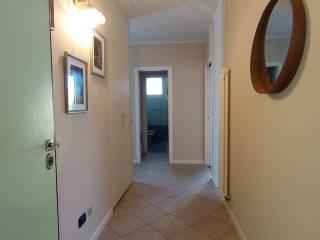 Appartamento via Ugo Foscolo 12, Pietrasanta — foto 36 di 42
