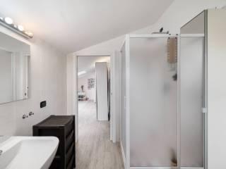 Villa bifamiliare via Roma 36, Centro, Casatenovo — foto 14 di 55