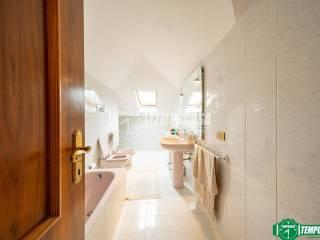 Terratetto unifamiliare via Vincenzo de Vit 30, Centro, Stresa — foto 46 di 50