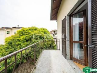 Terratetto unifamiliare via Vincenzo de Vit 30, Centro, Stresa — foto 15 di 50
