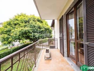 Terratetto unifamiliare via Vincenzo de Vit 30, Centro, Stresa — foto 22 di 50