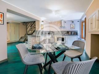 Terratetto unifamiliare 170 m², ottimo stato, Fiumelatte, Varenna — foto 13 di 30