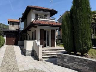 Villa unifamiliare via Crocetta , 19, Pallanza Centro, Verbania — foto 16 di 29