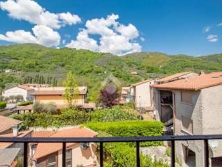 Trilocale piazza Umberto I 13, Centro, Borgo Velino — foto 2 di 21