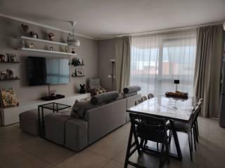 Attico ottimo stato, 100 m², Curtatone — foto 7 di 13