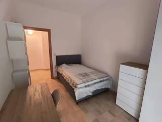 Stanza singola via Gian Battista Viotti 16, Vercelli — foto 7 di 11
