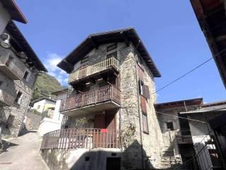 Terratetto unifamiliare 135 m², buono stato, Centro, Buglio in Monte — foto 5 di 22