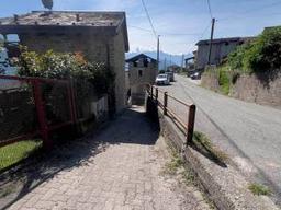 Terratetto unifamiliare 135 m², buono stato, Centro, Buglio in Monte
