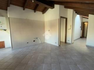 Bilocale via mazzini 57, Centro, Crescentino — foto 4 di 11