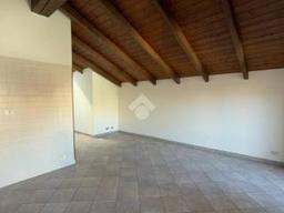 Bilocale via mazzini 57, Centro, Crescentino