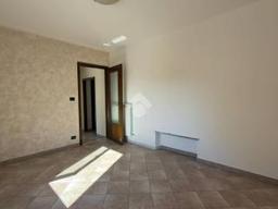 Trilocale via mazzini 57, Centro, Crescentino