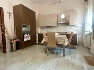 Terratetto unifamiliare 114 m², ottimo stato, Torremaggiore — foto 3 di 31