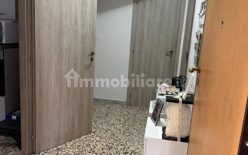 Attico via Attone Vescovo 20, Semicentro, Vercelli — foto 3 di 6