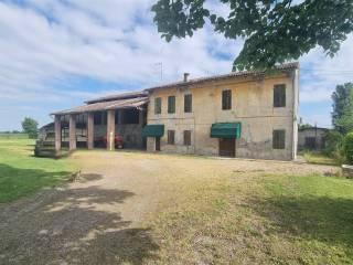 Casale Strada Gazzano 30, San Prospero, Parma — foto 10 di 12