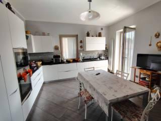 Villa unifamiliare via Molino Vecchio, Centro, Caltignaga — foto 10 di 28