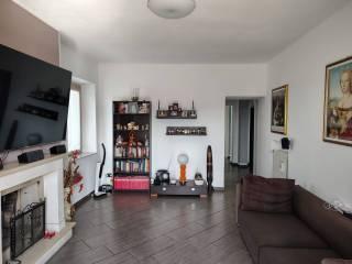 Villa unifamiliare via Molino Vecchio, Centro, Caltignaga — foto 9 di 28