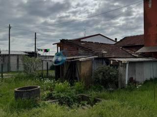 Villa unifamiliare via 25 Aprile 57, Galliate — foto 31 di 52