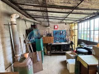Villa unifamiliare via 25 Aprile 57, Galliate — foto 8 di 52