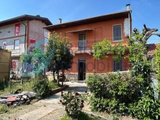 Villa unifamiliare via 25 Aprile 57, Galliate — foto 46 di 52