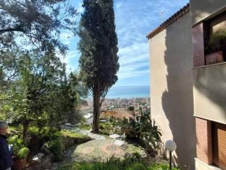 Villa bifamiliare via dei Colli 102, Zona Collinare, Bordighera — foto 26 di 41