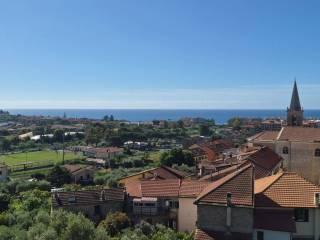 Trilocale via Ca' De Conti, Centro, San Bartolomeo al Mare — foto 16 di 74
