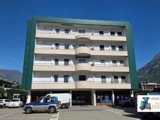 Appartamento corso Lancieri, Centro, Aosta — foto 8 di 26