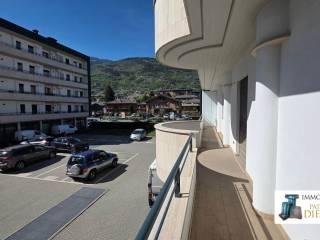 Appartamento corso Lancieri, Centro, Aosta — foto 21 di 26