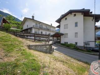 Trilocale frazione Villetos 38, Centro, Aymavilles — foto 3 di 33