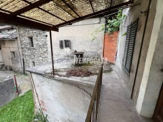 Rustico, da ristrutturare, 280 m², Centro, Arnad — foto 3 di 30