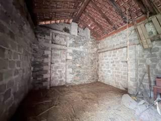 Casale Località Les Migot, La Place, Issogne — foto 3 di 13