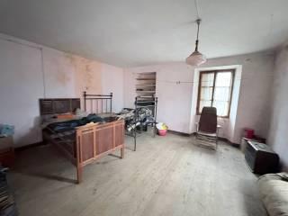 Casale Località Les Migot, La Place, Issogne — foto 11 di 13