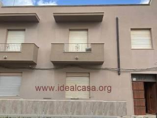 Terratetto unifamiliare 260 m², buono stato, Via Castelvetrano, Lungomare San Vito, Mazara del Vallo
