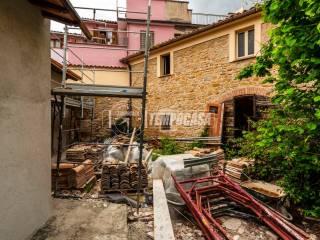 Quadrilocale via ⅩⅩ Settembre, Centro, Castelraimondo — foto 12 di 24