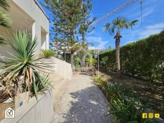 Villa unifamiliare, buono stato, 330 m², Trani — foto 5 di 11
