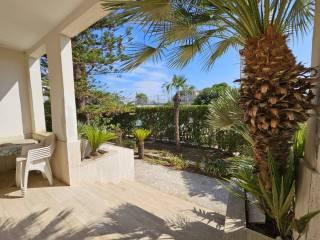Villa unifamiliare, buono stato, 330 m², Trani