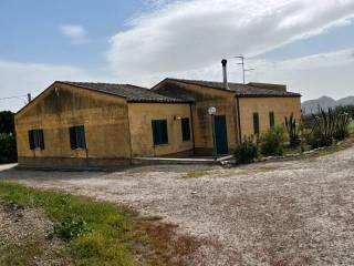 Villa unifamiliare, ottimo stato, 245 m², Caltanissetta — foto 3 di 34