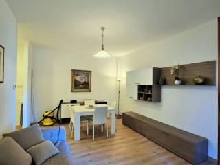 Bilocale via Filippo Turati 6, Centro, Arona — foto 24 di 31
