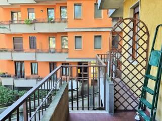 Bilocale via Filippo Turati 6, Centro, Arona — foto 4 di 31