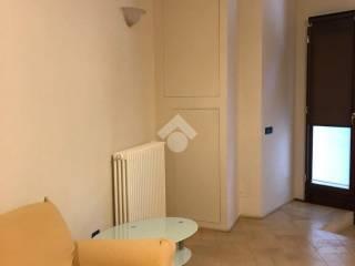 Trilocale via Teatro Nuovo 1, Centro Storico, Spoleto — foto 8 di 18