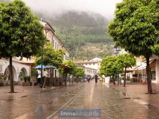 Attico piazza delle Erbe 2, Centro, Riva del Garda — foto 17 di 22