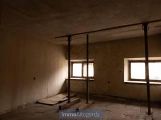 Attico piazza delle Erbe 2, Centro, Riva del Garda — foto 5 di 22