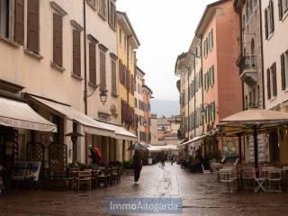 Attico piazza delle Erbe 2, Centro, Riva del Garda — foto 22 di 22