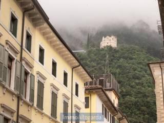 Attico piazza delle Erbe 2, Centro, Riva del Garda — foto 13 di 22