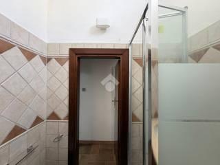 Trilocale via Lucio Strabone 76, Cappuccini, Brindisi — foto 15 di 33