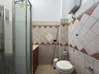 Trilocale via Lucio Strabone 76, Cappuccini, Brindisi — foto 9 di 33