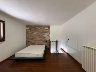 Trilocale via Lucio Strabone 76, Cappuccini, Brindisi — foto 2 di 33