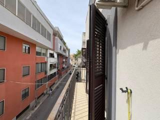 Trilocale via Lucio Strabone 76, Cappuccini, Brindisi — foto 21 di 33