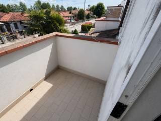 Villa a schiera via Aldo Moro, Centro, Jolanda di Savoia — foto 14 di 20